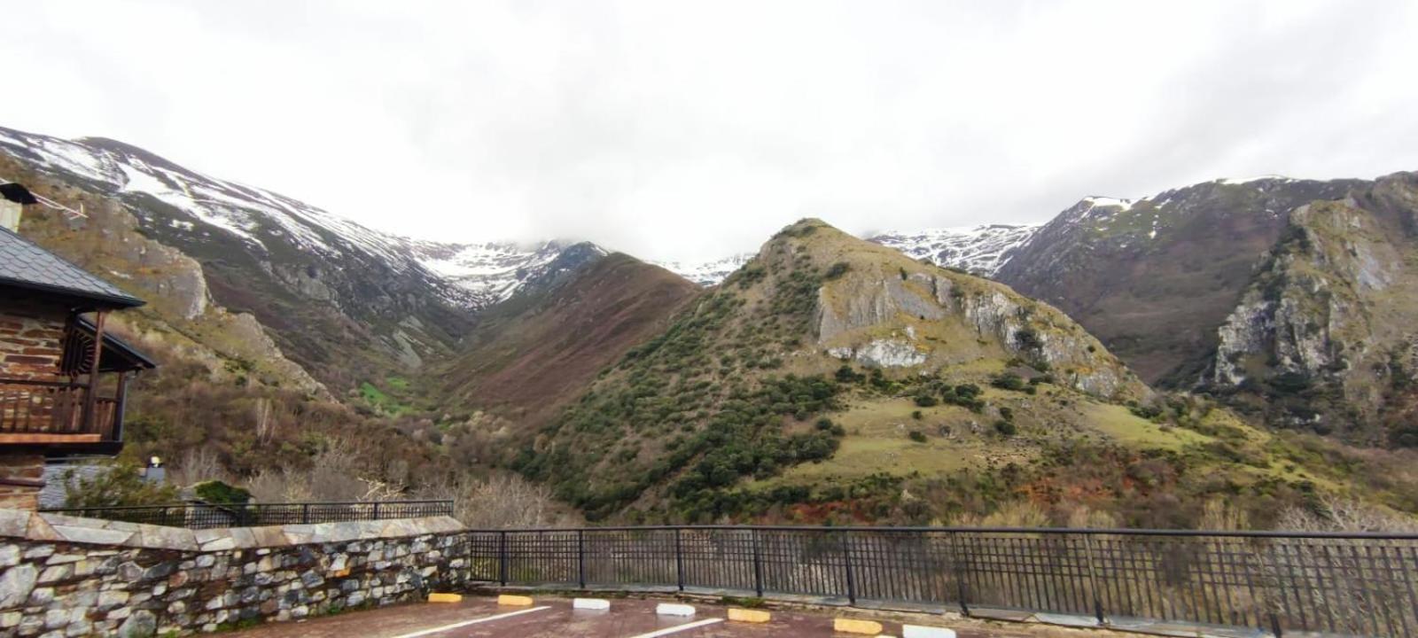 Appartement El Mirador Del Rosal à Ponferrada Extérieur photo